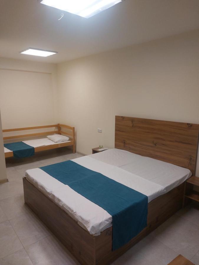 The Best Hotel-Hostel Yerevan Bagian luar foto
