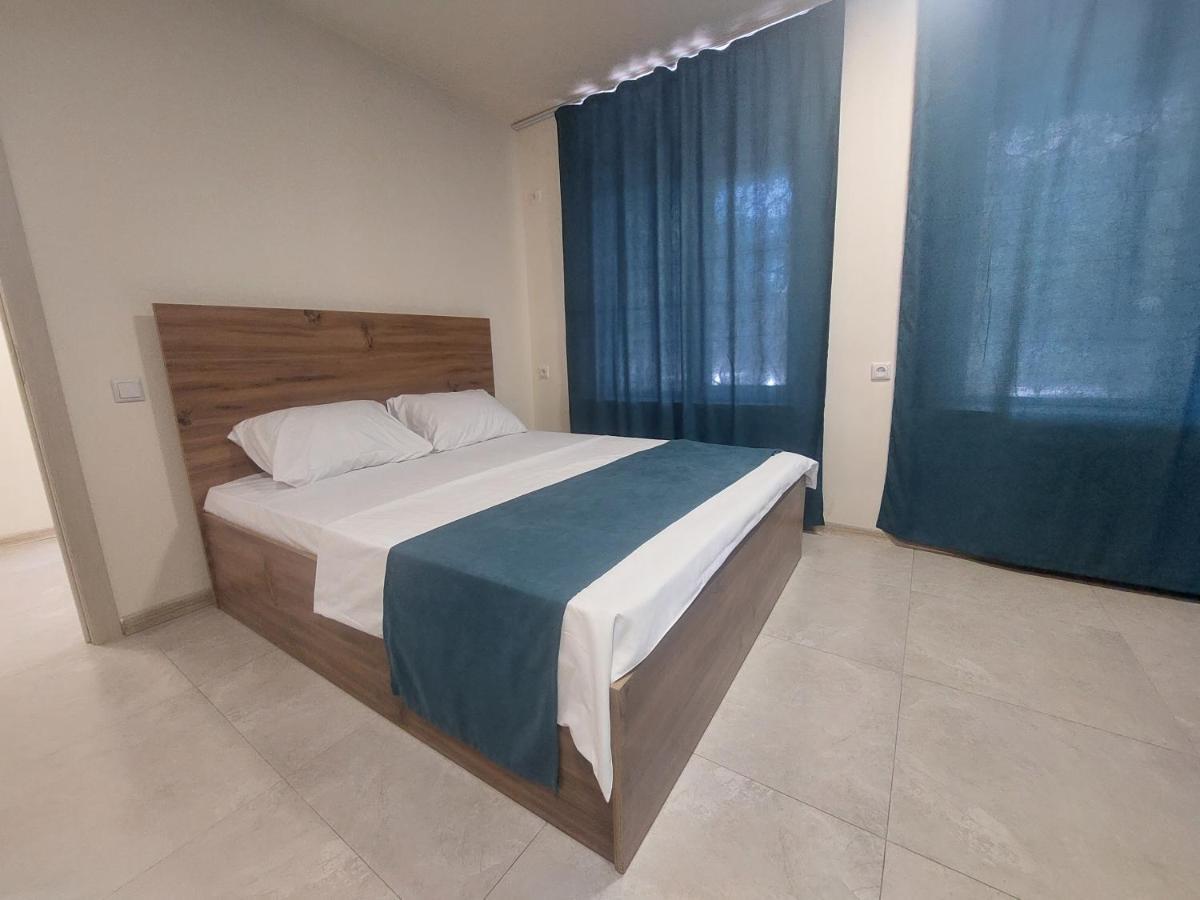 The Best Hotel-Hostel Yerevan Bagian luar foto