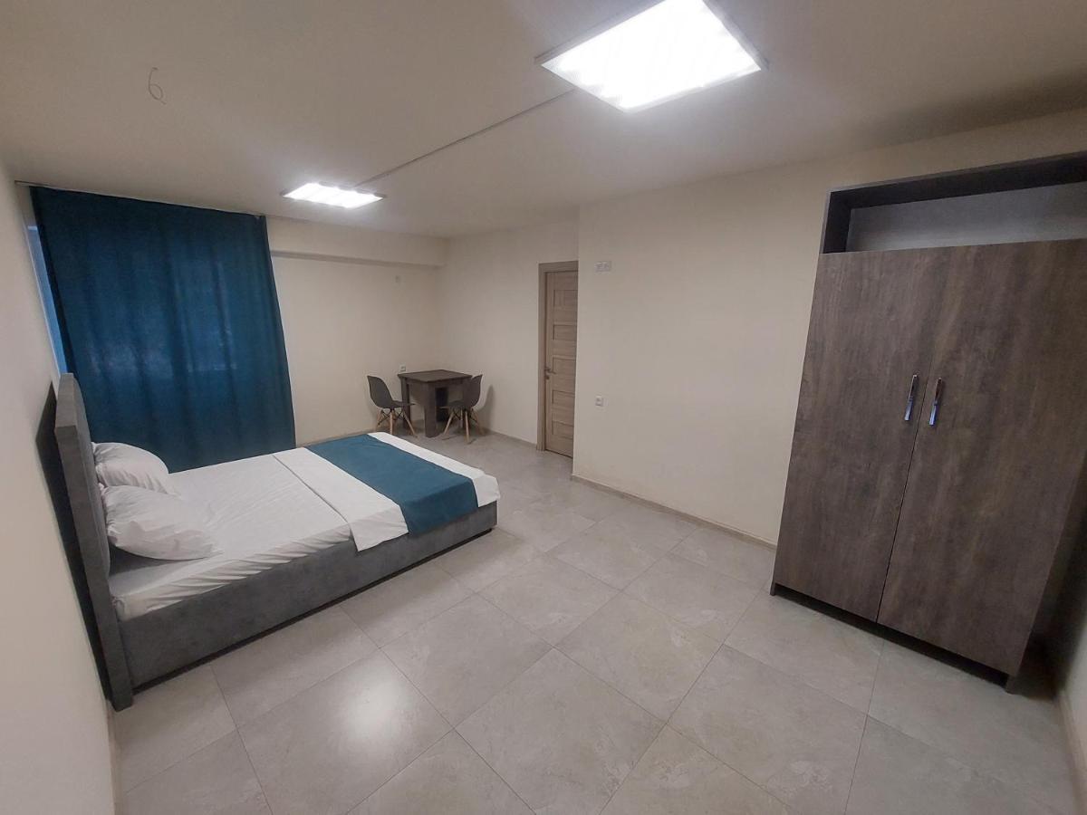 The Best Hotel-Hostel Yerevan Bagian luar foto