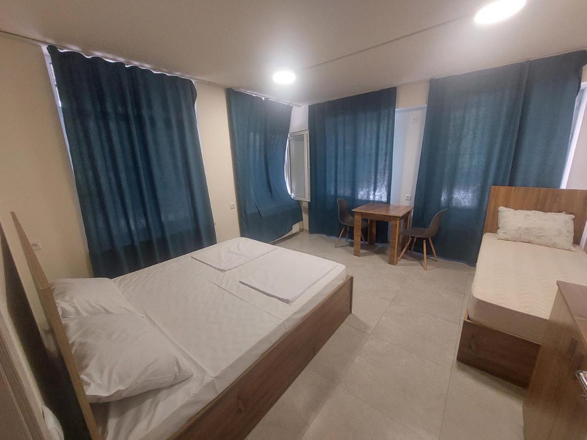 The Best Hotel-Hostel Yerevan Bagian luar foto
