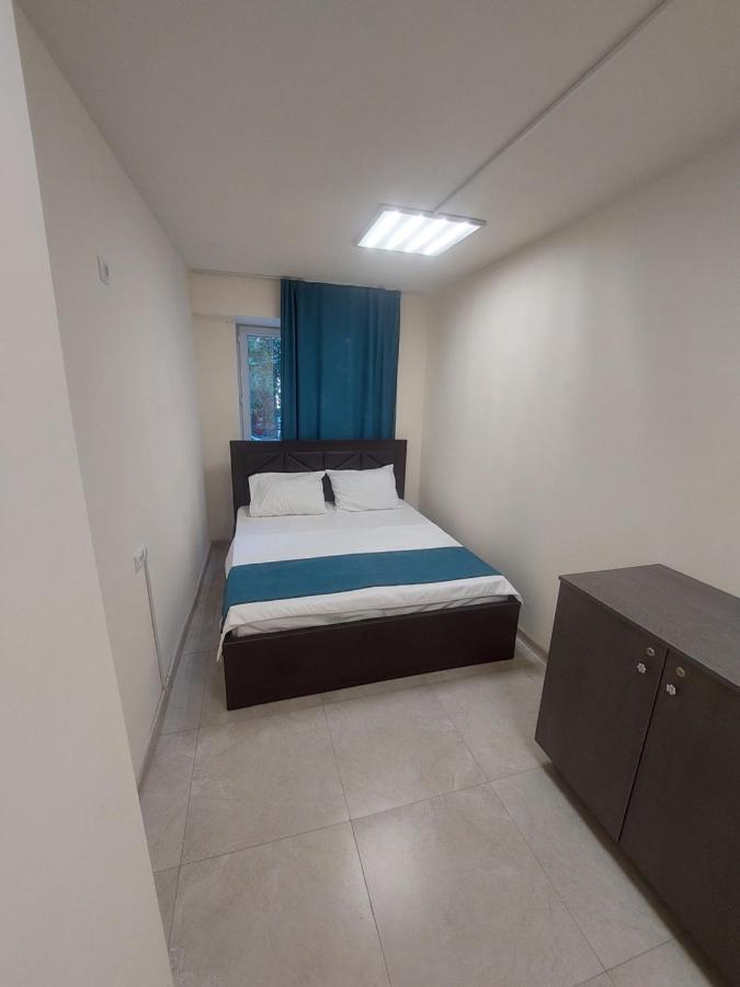 The Best Hotel-Hostel Yerevan Bagian luar foto
